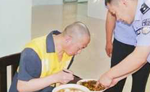 死刑犯临刑喊冤暂停处决，惠州中院称微小疑点也要查