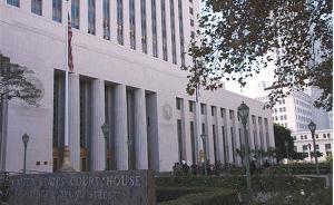 潛逃貪官喬建軍前妻18日在美受審，罪名如成立可能被遣返