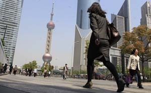 上海人四成是白领，最爱财经信息