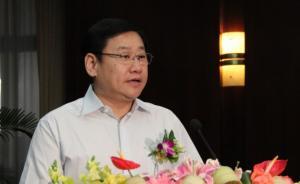 广西党委常委王小东兼任南宁书记，已落马的前任余远辉被免职