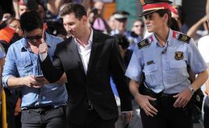 西班牙“税王”梅西逃税410万，这次他又被爹“坑了”？