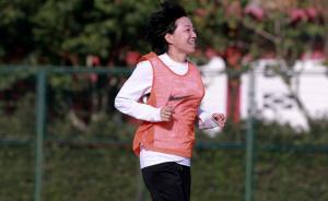 問吧精選|孫雯：女足條件沒那么差，男足俱樂部設(shè)女足是出路