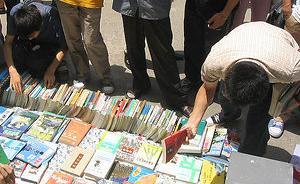 毕业季如何散书：卖掉、送掉，和扔掉