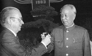 万里委员长：吃国酒，够朋友