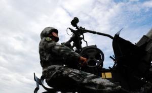 蘭州軍區(qū)舉行軍官晉銜儀式，劉文哲等8名軍官晉升少將
