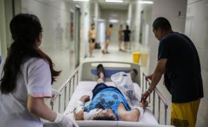 天津爆炸伤者：爆炸响起时以为是地震准备跳楼，板房瞬间垮塌