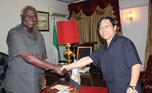 外交部創(chuàng)新委副主任曠偉霖：不認為“中國外交變得咄咄逼人”