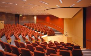 中青報(bào)聚焦“大學(xué)富豪榜”：對(duì)高校財(cái)務(wù)信息扭曲和誤讀了么？