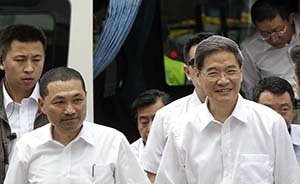 “張王會”互贈禮物琉璃擺飾和花瓶，寓意兩岸關(guān)系易碎需呵護