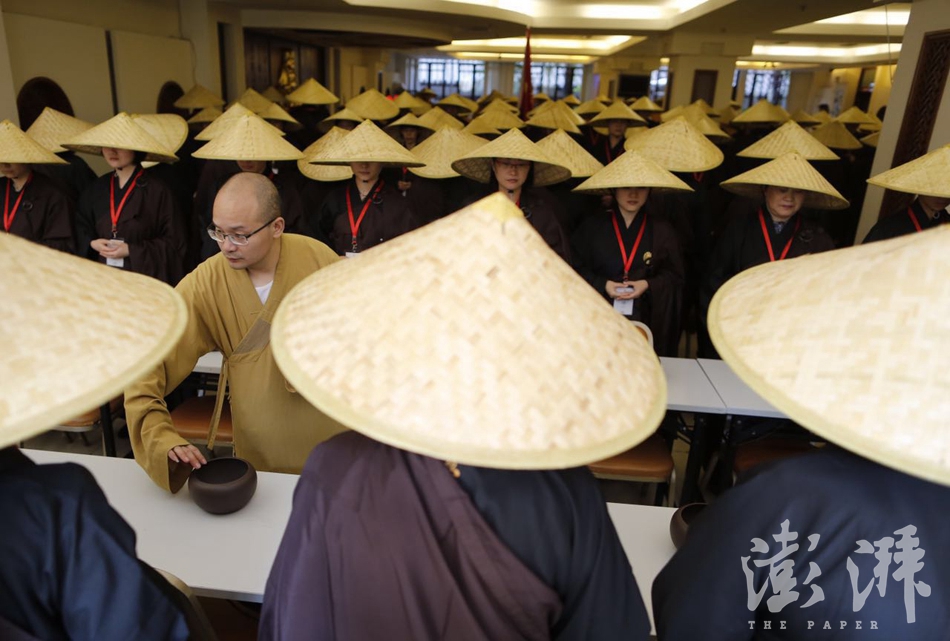 3-228699331493520295