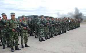 武警某部剔除12个华而不实战术动作：动作潇洒，却无法射击