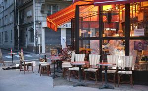 巴黎恐襲丨法國“9.11”：拷問反恐情報(bào)及難民政策   