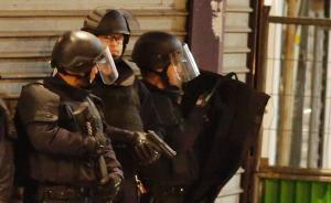 法警方追捕恐襲嫌犯：2死7被捕，5警察受傷1條警犬犧牲