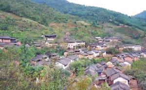 云南瀘西一男子涉嫌殺死妻子等4名婦童，逃跑兩小時(shí)落網(wǎng)