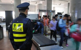 上海江蘇六大火車站提升安檢級別，液態(tài)物品全都要檢查