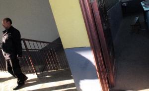 陕西一小学老师被曝花钱雇人代课、工资照领，教体局：将彻查