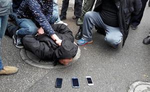 海南團(tuán)伙春夏務(wù)農(nóng)冬天“打飛的”到上海，7小時(shí)偷8部手機(jī)