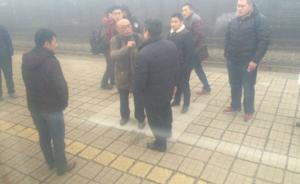 列車晚點(diǎn)10小時(shí)還斷水?dāng)嚯姡?2306：旅客無(wú)法申請(qǐng)賠償