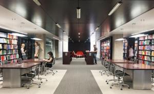 年度書單｜芝大法學(xué)院31位教師2015印象最深的53種書