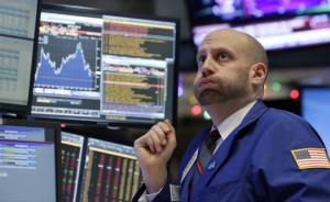 国际油价12年来首破30美元大关！国内成品油价还是不调？