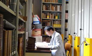 復(fù)旦教授十多年前對(duì)聯(lián)突然走紅，引網(wǎng)友共鳴：莫忘曾經(jīng)是書生