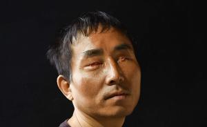 看见看不见②｜端详这组盲人肖像，你或许看不出区别