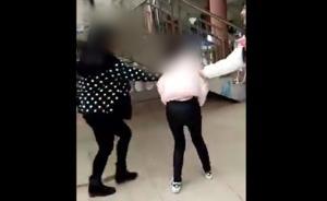 湖南初中女生遭女同学骑坐踢踹40次扇耳光10次，警方介入