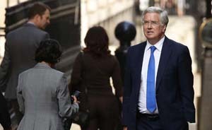 歐盟考慮擴(kuò)大對俄制裁：世界最大財(cái)富基金重新評估在俄投資