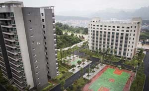 湖南贫困县建“政府大楼一条街”，配建四室两厅宿舍