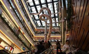 去商場看展、種菜、玩滑梯，上海傳統(tǒng)商業(yè)轉(zhuǎn)型體驗式挽回人氣