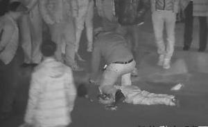 “想搶把槍去報(bào)仇”，四川一男子報(bào)假警后持刀襲警