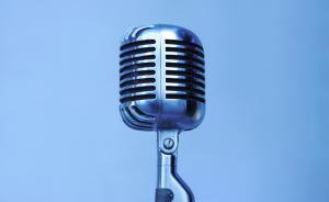 北大新闻系才女回乡创业送快递？当事人：是专升本成教文凭