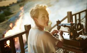 這就是一部讓你爽的片子，漂亮衣服和莫名其妙的復(fù)仇