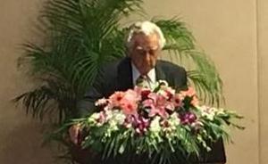 第103次來(lái)到中國(guó)：澳前總理霍克時(shí)隔30年南京大學(xué)再演講