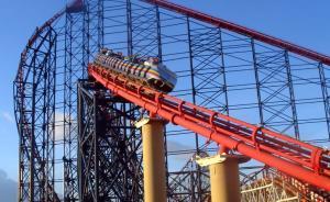 英國一游樂園為防噪音擾民制定新規(guī)：乘云霄飛車請勿喊叫尖叫