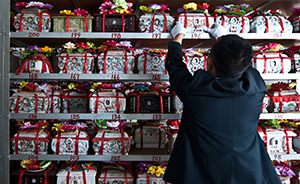 殡葬中介牟利术：万元一条龙葬礼只能走廊遗体告别，赚了多少