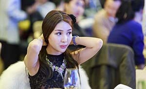 “干爹”王军后悔玩大了：“郭美美是我一生的噩梦”