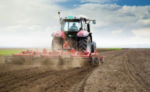 全国耕地面积20.25亿亩，年内净减少耕地面积99万亩