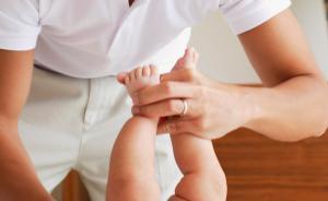 上海醫生開發軟件：手機拍下小孩大便上傳可篩查“膽道閉鎖”