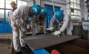 一二線城市工人平均年薪過5萬，制造業(yè)每周加班5到10小時(shí)