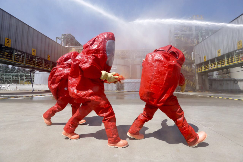 2-104925805554952774