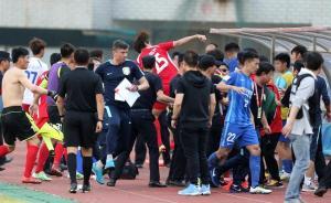 武汉宏兴开除斗殴球员，“业余暴力”面前，足协权力太有限
