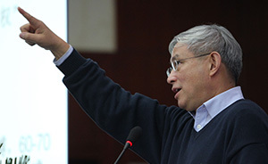 周其仁：城里人、鄉(xiāng)下人為什么差距這么大