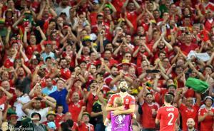 不喜歡“注水”的歐洲杯，卻為法國(guó)警察捏把汗 