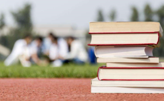 國際測評顯示中國內(nèi)地中學生閱讀、數(shù)學和科學方面表現(xiàn)優(yōu)異