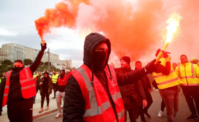 法國(guó)開(kāi)始全國(guó)罷工，地鐵高鐵近乎停運(yùn)