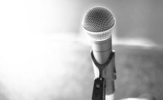 央視熱評丨停播《追我吧》，停不了的追問