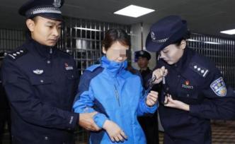 走上杀戮之路：消失的劳荣枝与七人命案始末