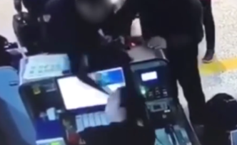 江蘇南通一副局長(zhǎng)大鬧機(jī)場(chǎng)，通州區(qū)紀(jì)委已展開(kāi)調(diào)查