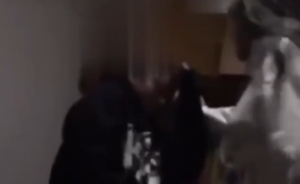 江苏淮安一女生未回复信息遭同学殴打，警方已调查